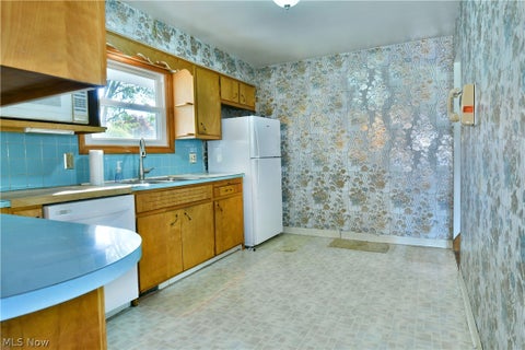 Tiny photo for 1639 Gypsy Lane, Niles, OH 44446 (MLS # 5255483)