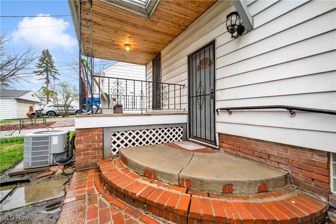 11111 Lincoln Avenue, Cleveland, Ohio image 15