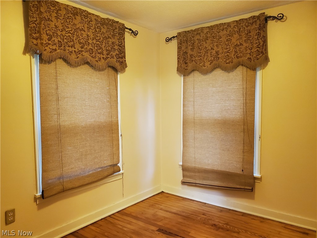 Ravenna Bldg Co - Residential Lease