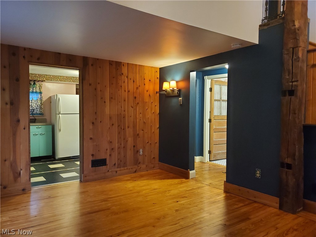 Ravenna Bldg Co - Residential Lease