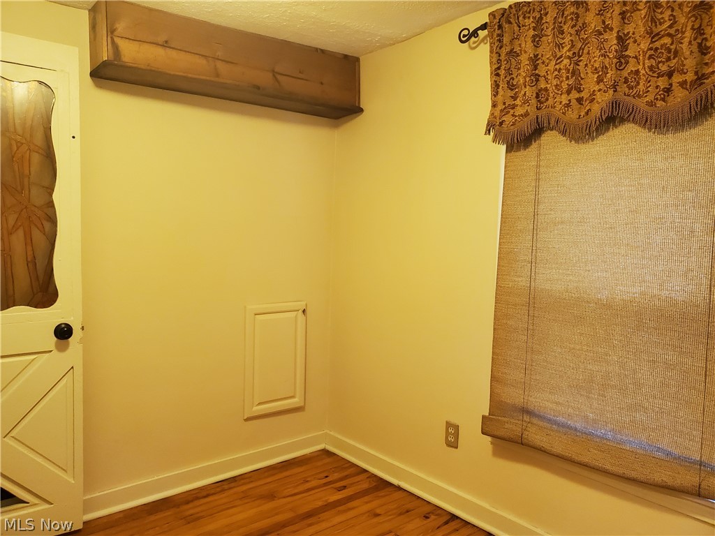 Ravenna Bldg Co - Residential Lease