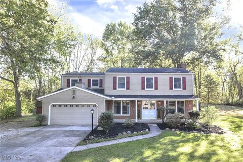 6617 Sutton Drive North Olmsted OH 44070