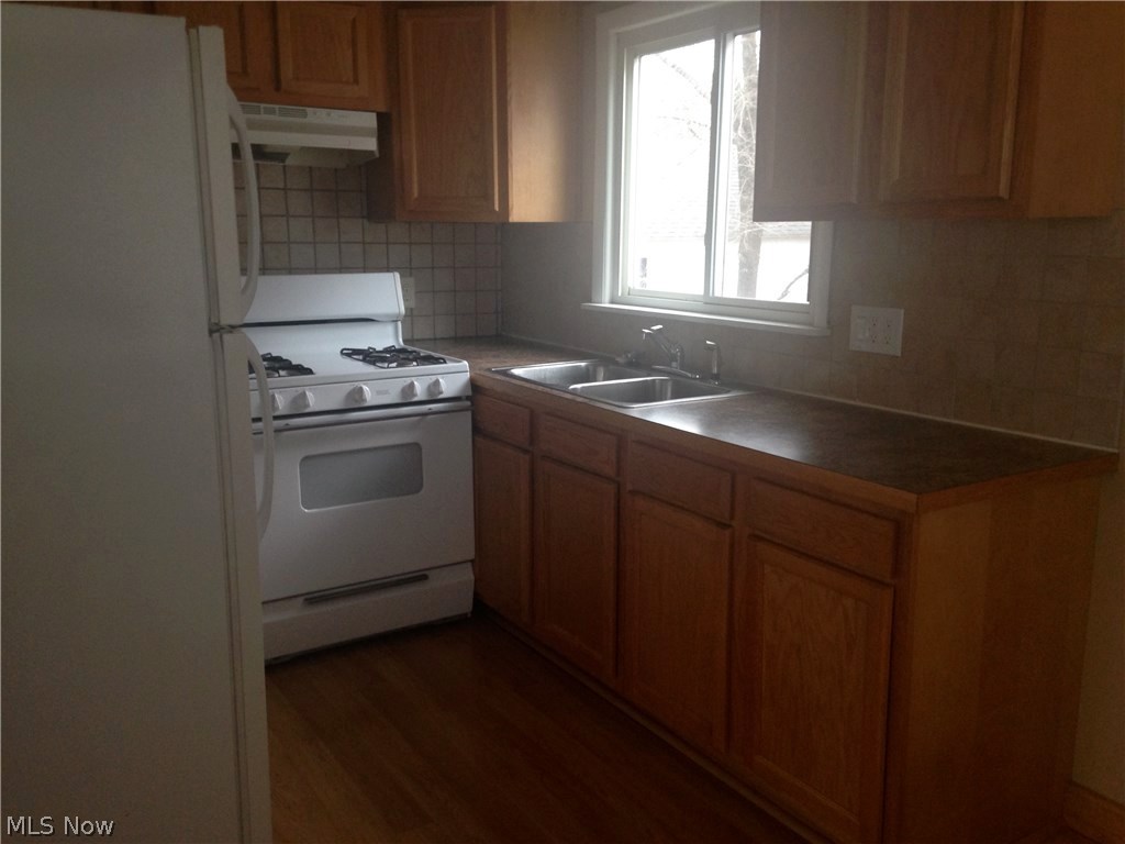 Johnstons Coventry - Residential Lease