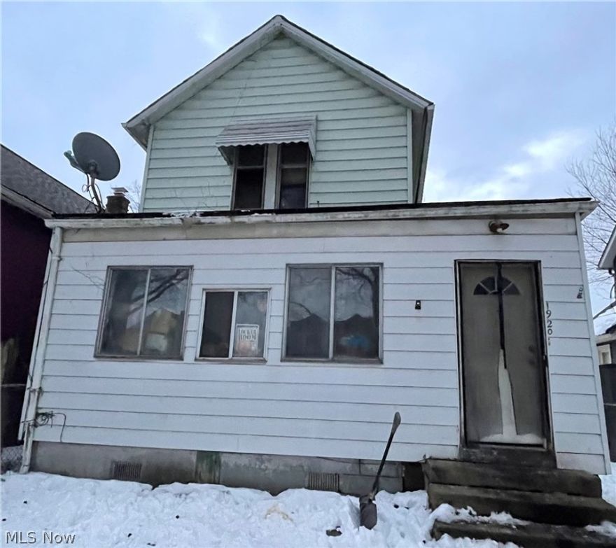 Excellent multifamily investment property available. Both units are currently rented. Leases are available upon request. Property Needs TLC,  Selling As-Is.

After viewing front unit, if there is strong interest in making an offer, you may schedule the rear showing. Please give 24 hour notice.