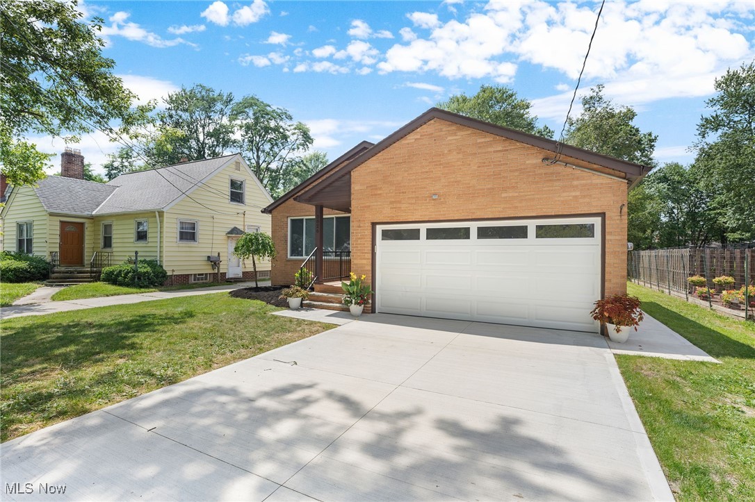 3826 W 210th Street