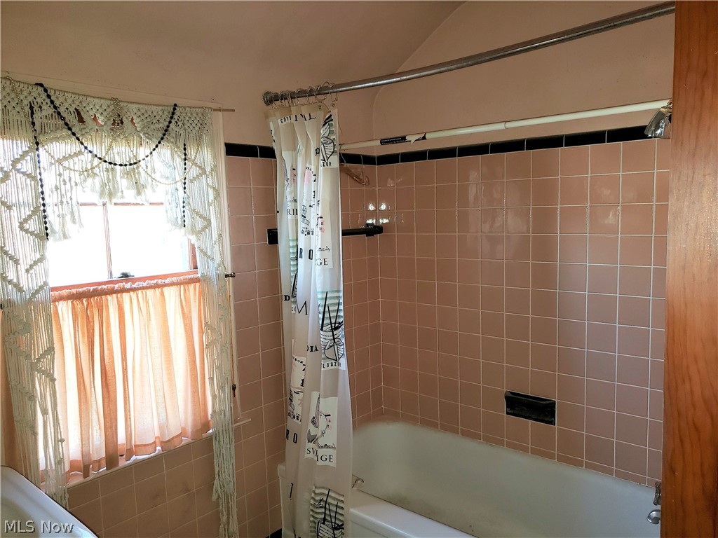 Potter Est#3 - Residential