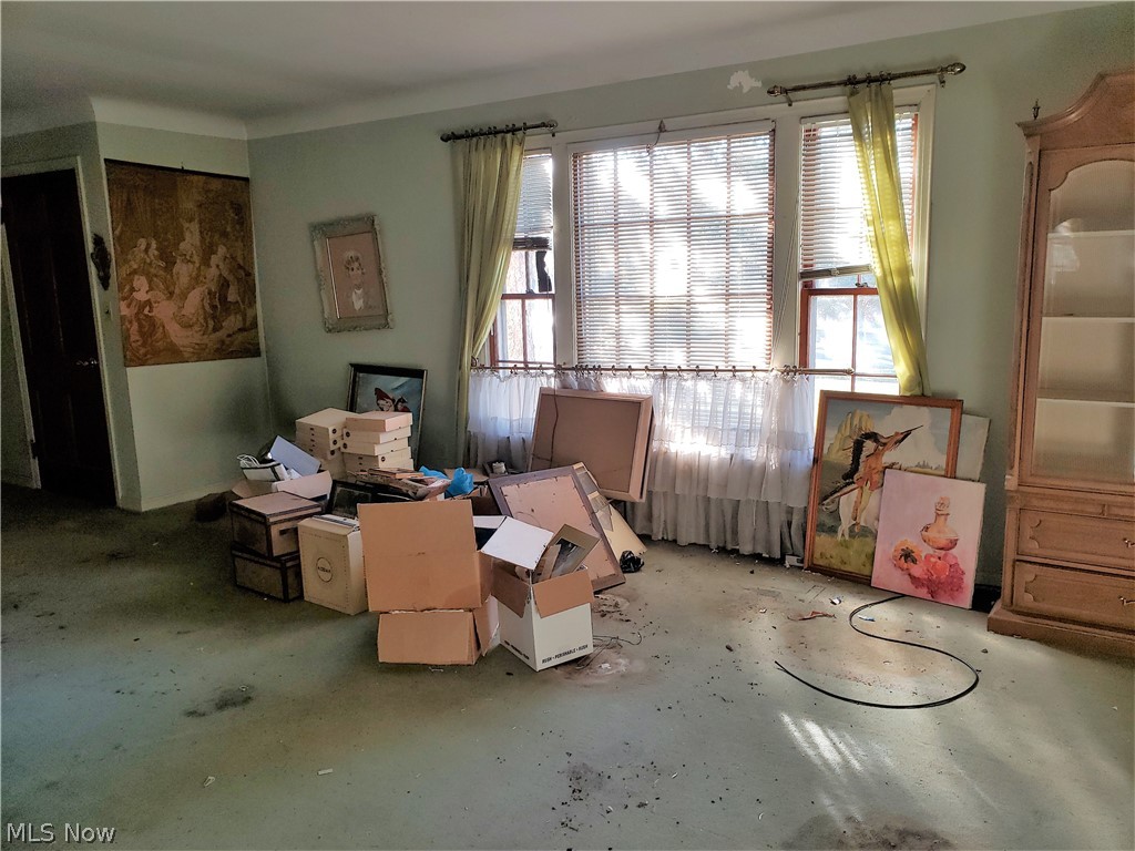 Potter Est#3 - Residential