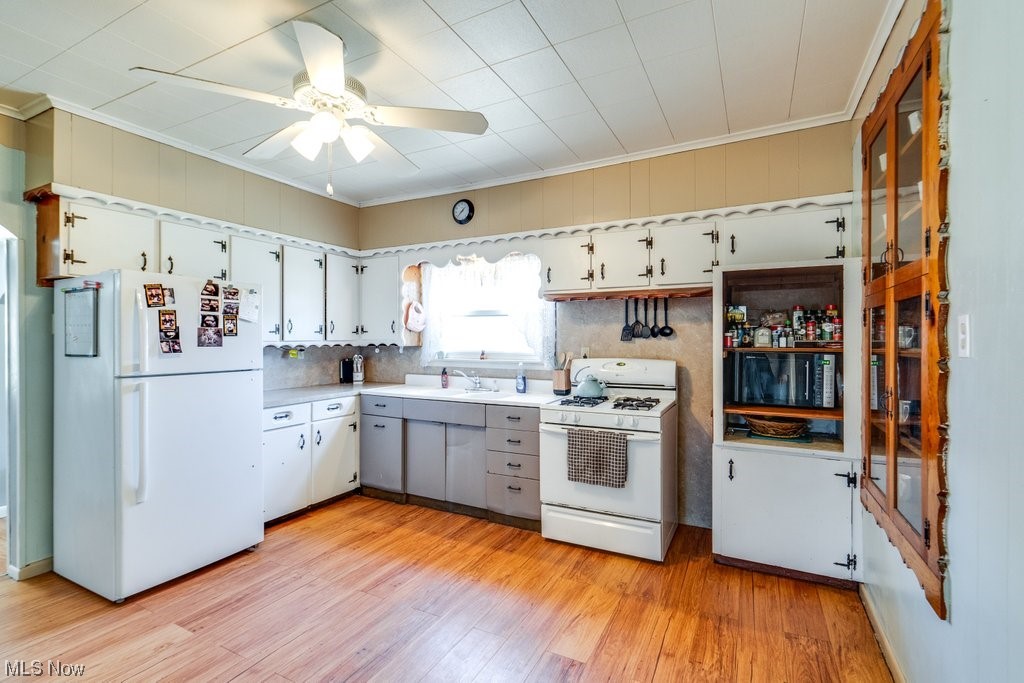 Village/Navarre - Residential