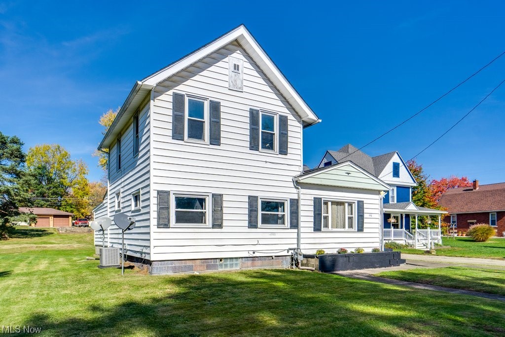 Village/Navarre - Residential