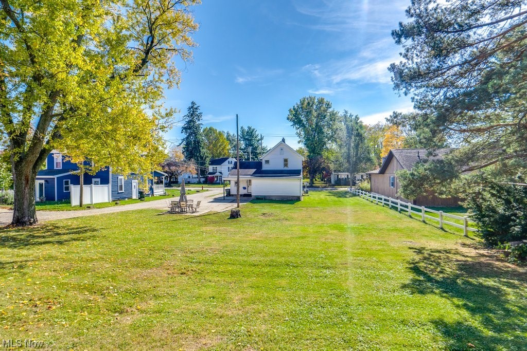 Village/Navarre - Residential