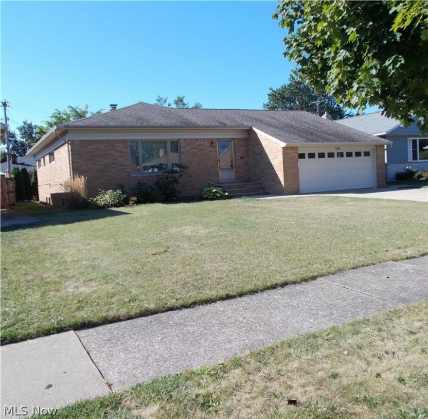 One owner brick ranch on quiet cul-de-sac. Hardwood floors in living/dining rooms and bedrooms.Family room on first floor with sliders leading to raised patio with vinyl fence and sunsetter awning. Large, divided basement with recreation room. Replacement windows. Warranty.
