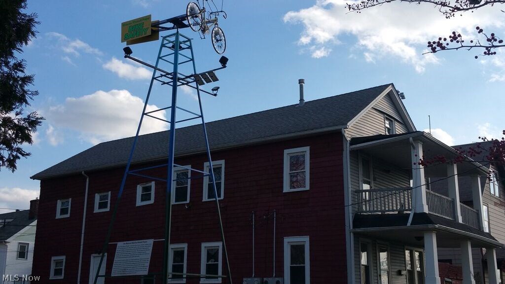 Lake Shore Land - Residential Income