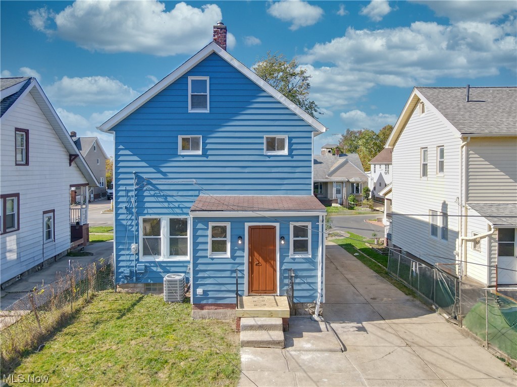 Garfield Blvd - Residential