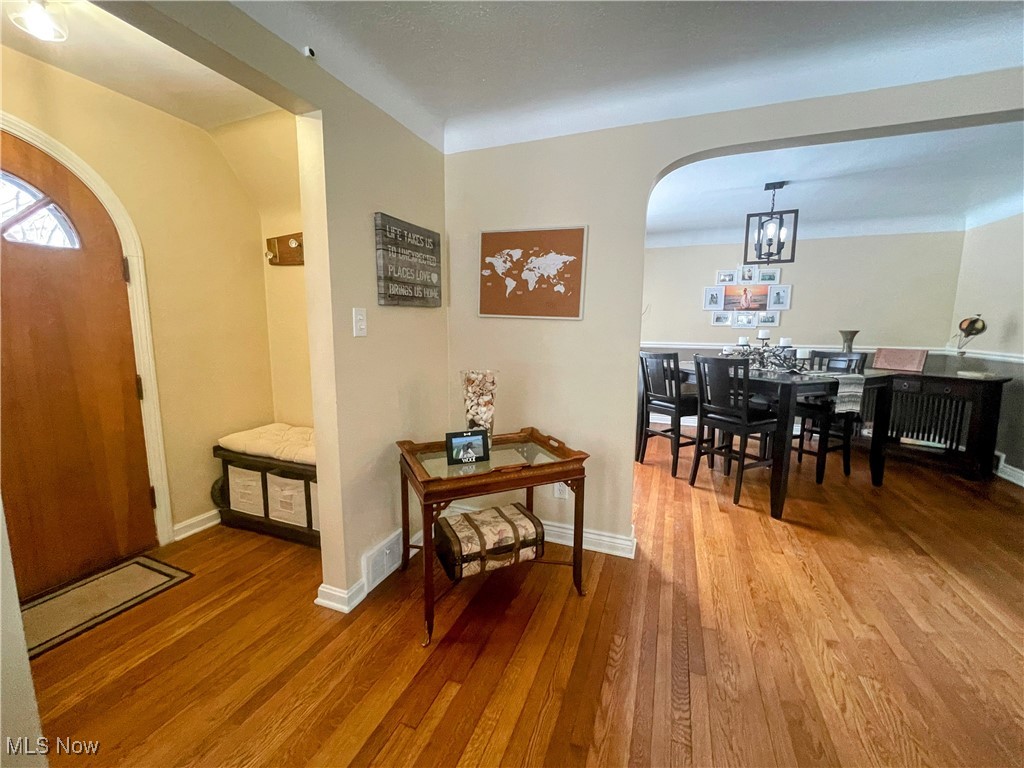 Forestlawn - Residential