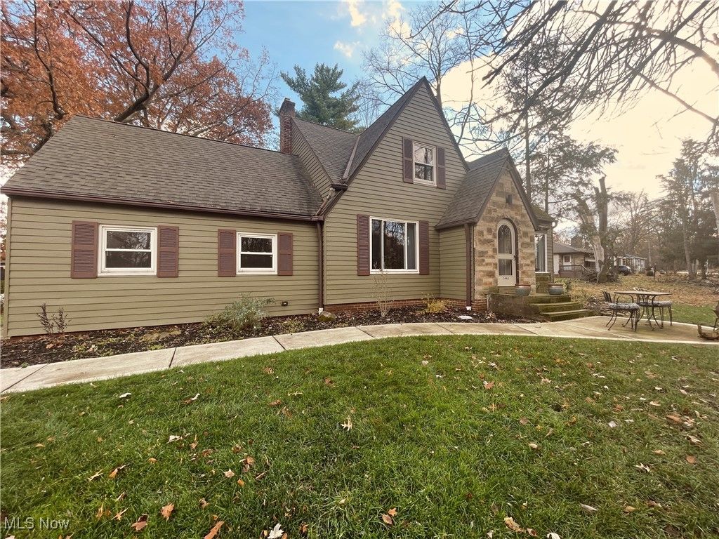 Photo of 5468 Big Creek Parkway, Parma, OH 44129 (MLS # 5174458)