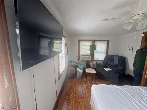 Tiny photo for 950 Snyder Street, Akron, OH 44307 (MLS # 5239584)