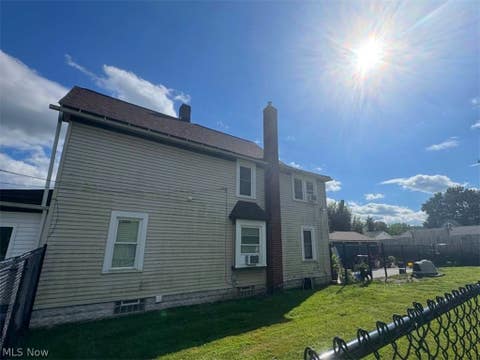 Tiny photo for 950 Snyder Street, Akron, OH 44307 (MLS # 5239584)