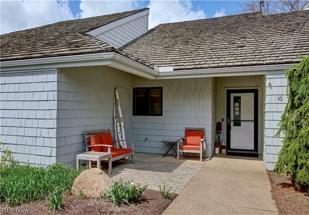 Photo of 16 Sawmill Creek Drive W. DR #16, Huron, OH 44839 (MLS # 5206906)