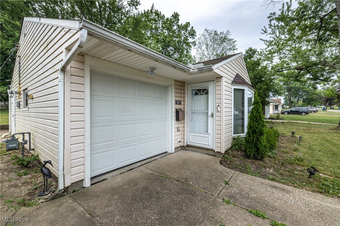 5817 Kings Highway