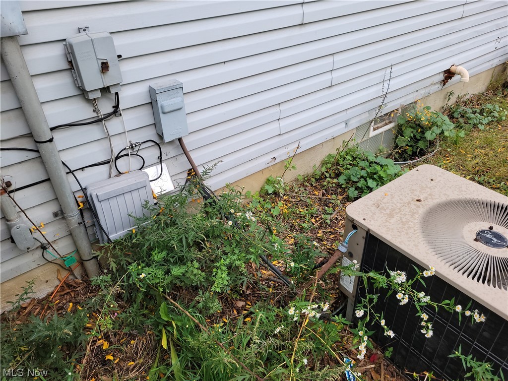 Central Commons - Residential