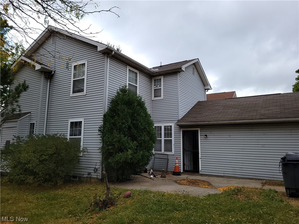 Central Commons - Residential