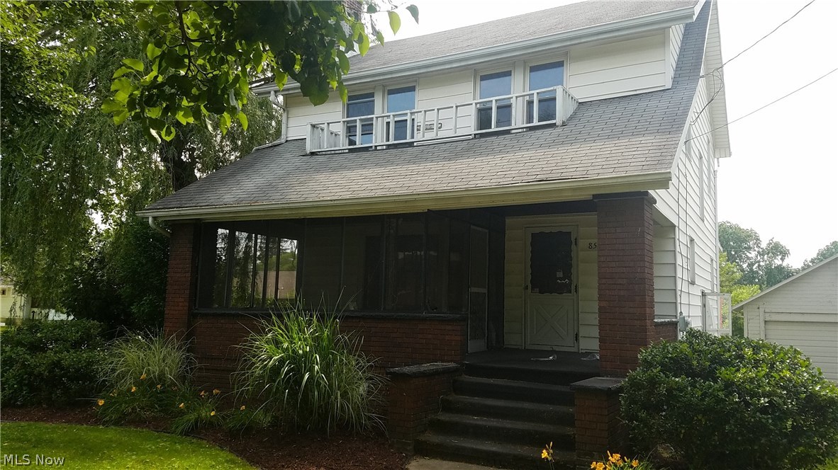 Bring back memories, sitting on Grandma's big front porch as a cool breeze comes by and brings a smell of fresh baked cookies that just came out of the oven. In this 2 story bi level, 3 bedroom, fireplaced family room and full basement.Buyer or Buyers Agent responsible for checking history of property with any public or non-public authorities for information that may affect the intend use of the property.