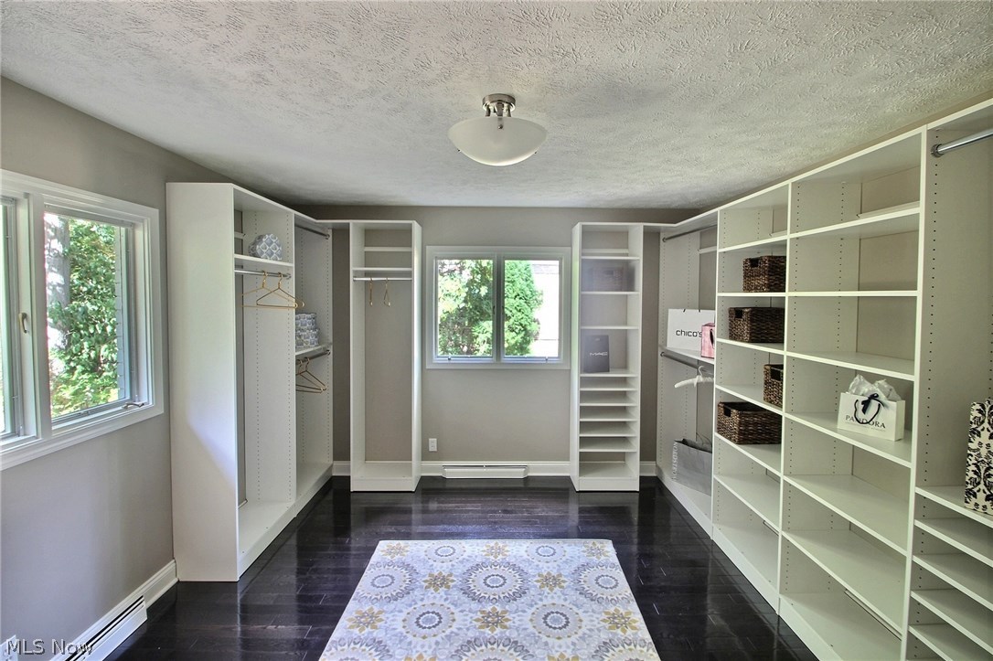 Pepper Pike Country Estates - Residential Lease