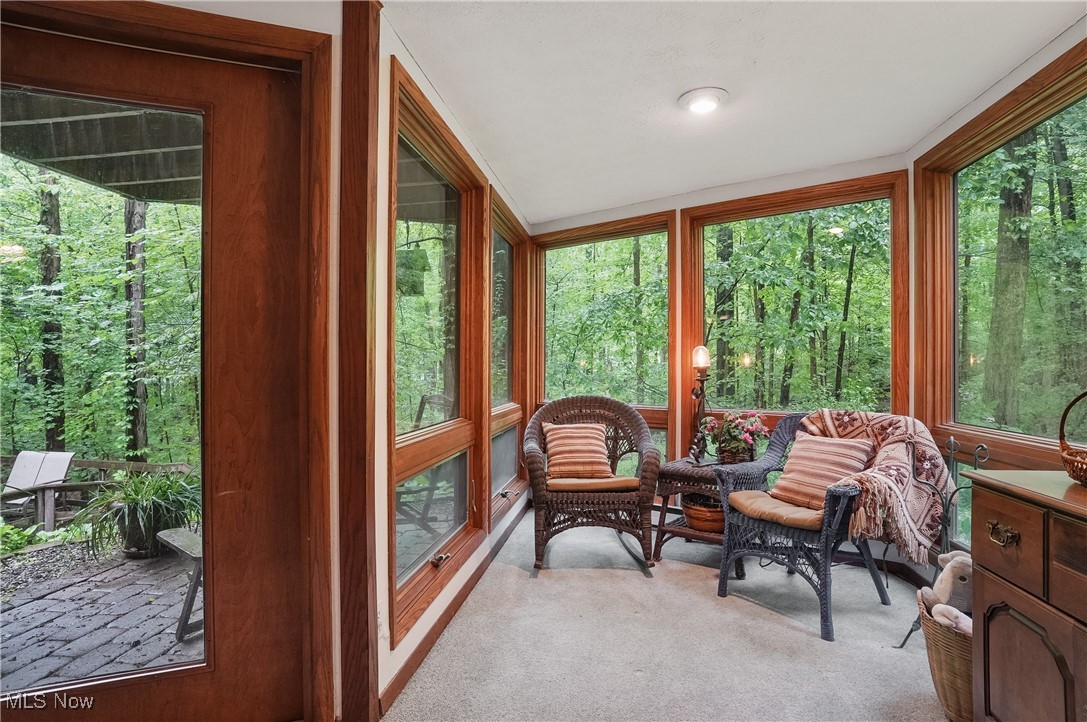 906 Heritage Lane, Akron, Ohio image 37