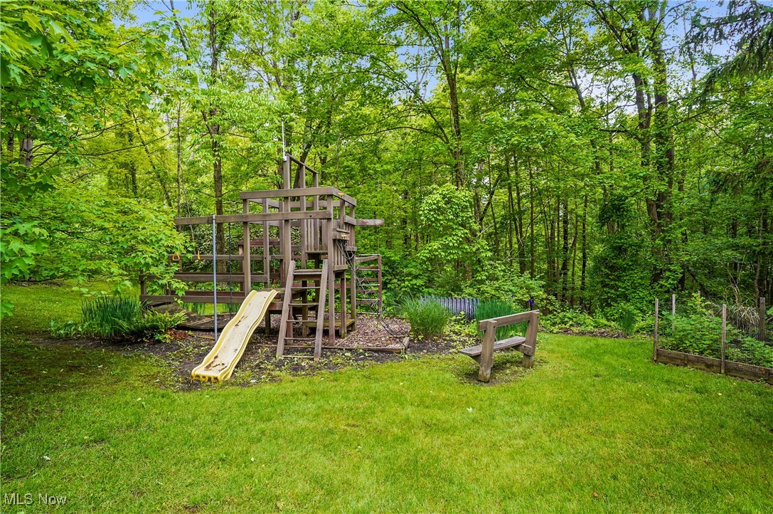 906 Heritage Lane, Akron, Ohio image 48