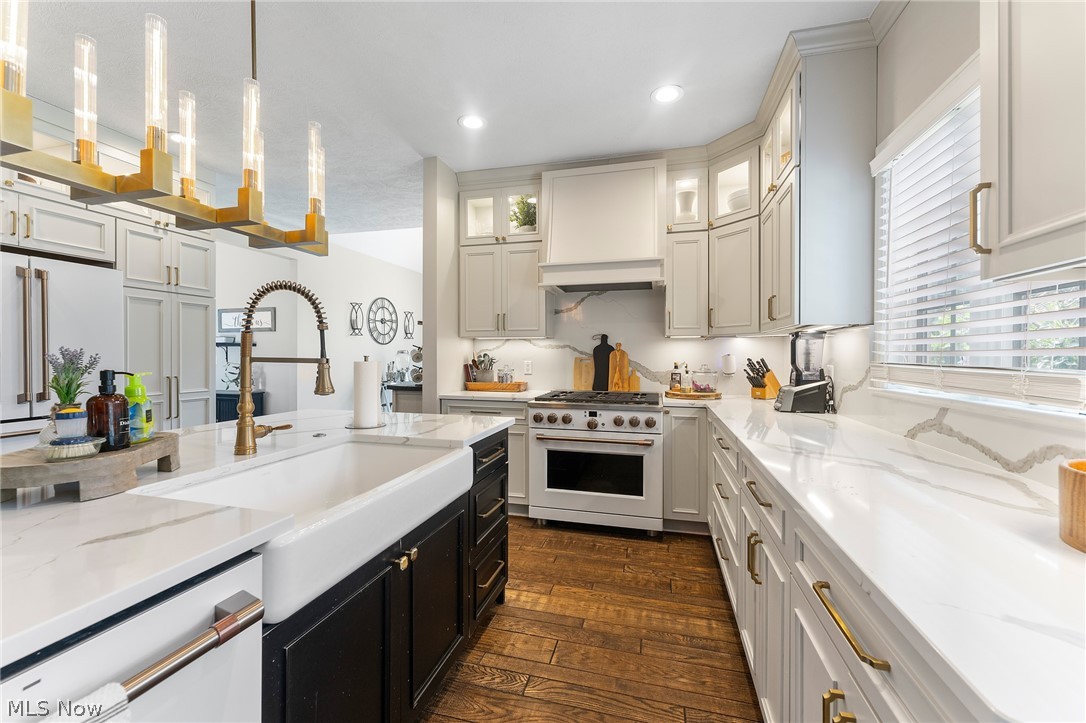 The Cloisters 4 - Residential