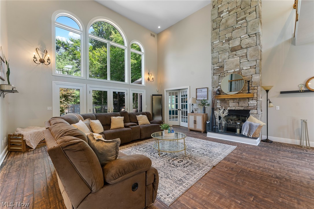 The Cloisters 4 - Residential