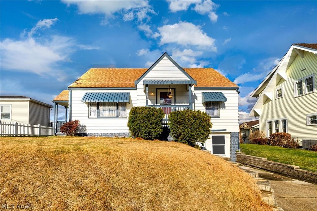 Photo of 2639 Alvarado Boulevard, Steubenville, OH 43952 (MLS # 5199591)