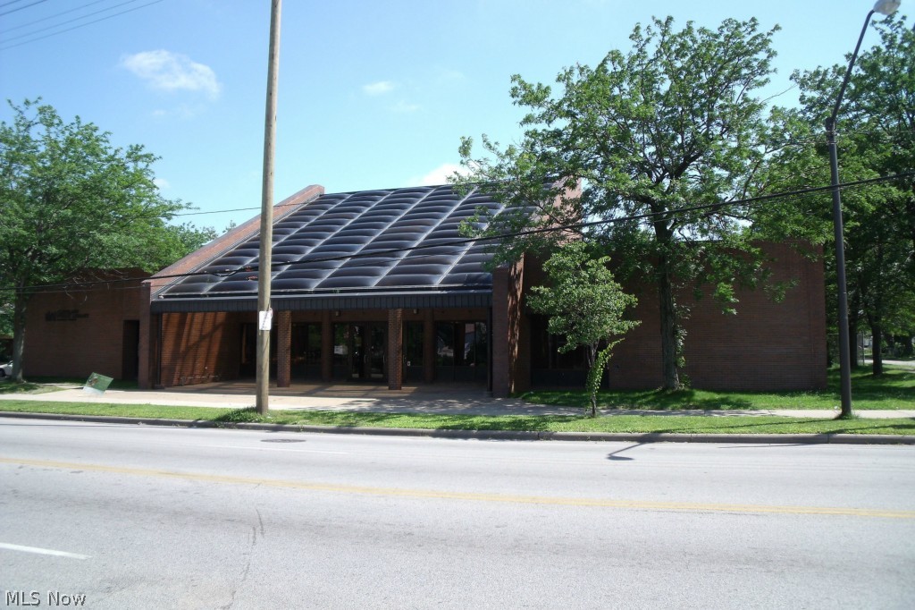 Ambler Realty Compants - Commercial Sale