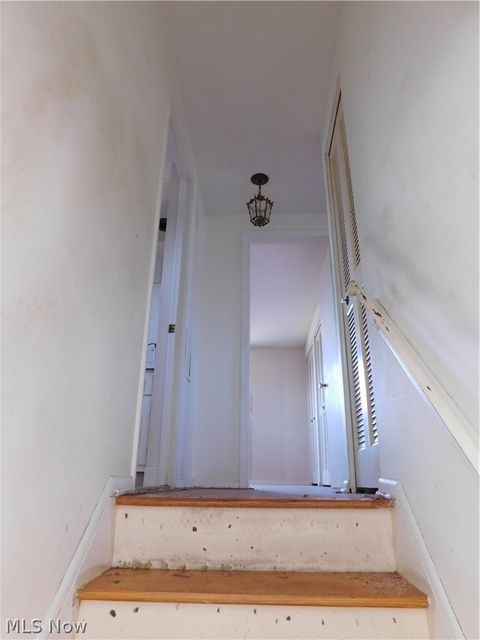 Tiny photo for 24732 Mitchell Drive, North Olmsted, OH 44070 (MLS # 5190311)