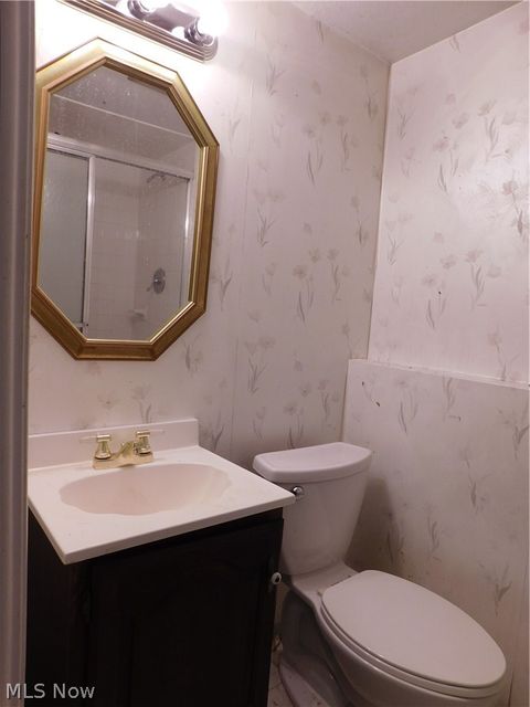 Tiny photo for 24732 Mitchell Drive, North Olmsted, OH 44070 (MLS # 5190311)