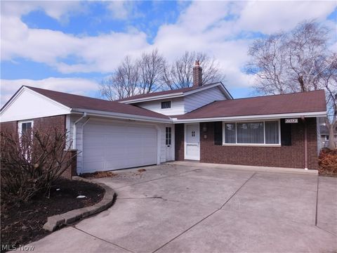 Tiny photo for 24732 Mitchell Drive, North Olmsted, OH 44070 (MLS # 5190311)