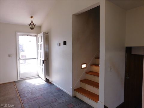 Tiny photo for 24732 Mitchell Drive, North Olmsted, OH 44070 (MLS # 5190311)