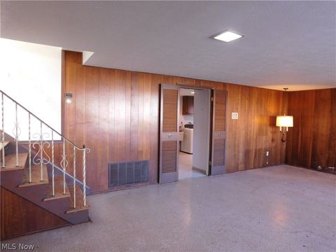 Tiny photo for 24732 Mitchell Drive, North Olmsted, OH 44070 (MLS # 5190311)