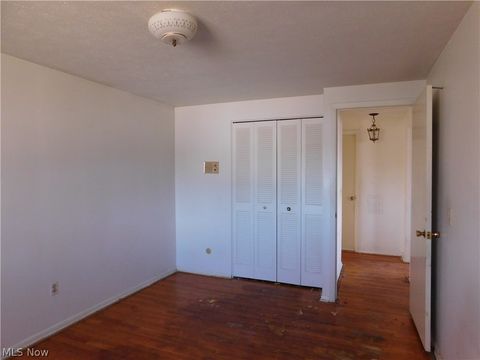 Tiny photo for 24732 Mitchell Drive, North Olmsted, OH 44070 (MLS # 5190311)