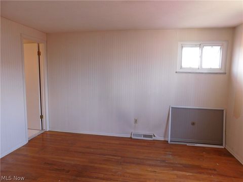 Tiny photo for 24732 Mitchell Drive, North Olmsted, OH 44070 (MLS # 5190311)