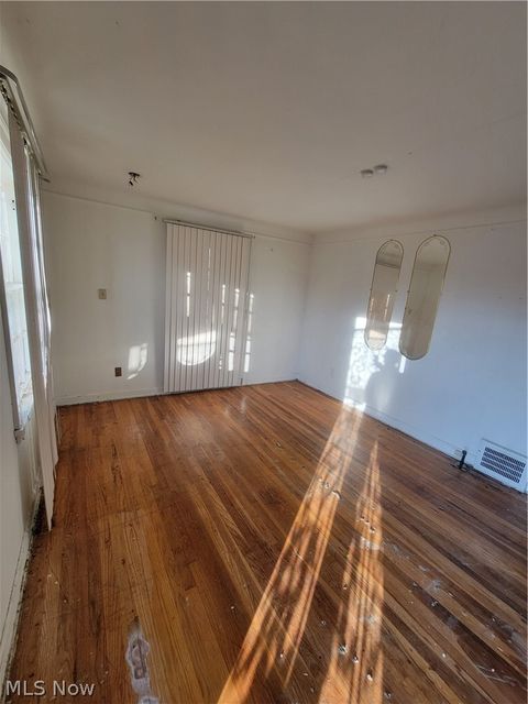 Tiny photo for 4189 Lee Road, Cleveland, OH 44128 (MLS # 5210283)