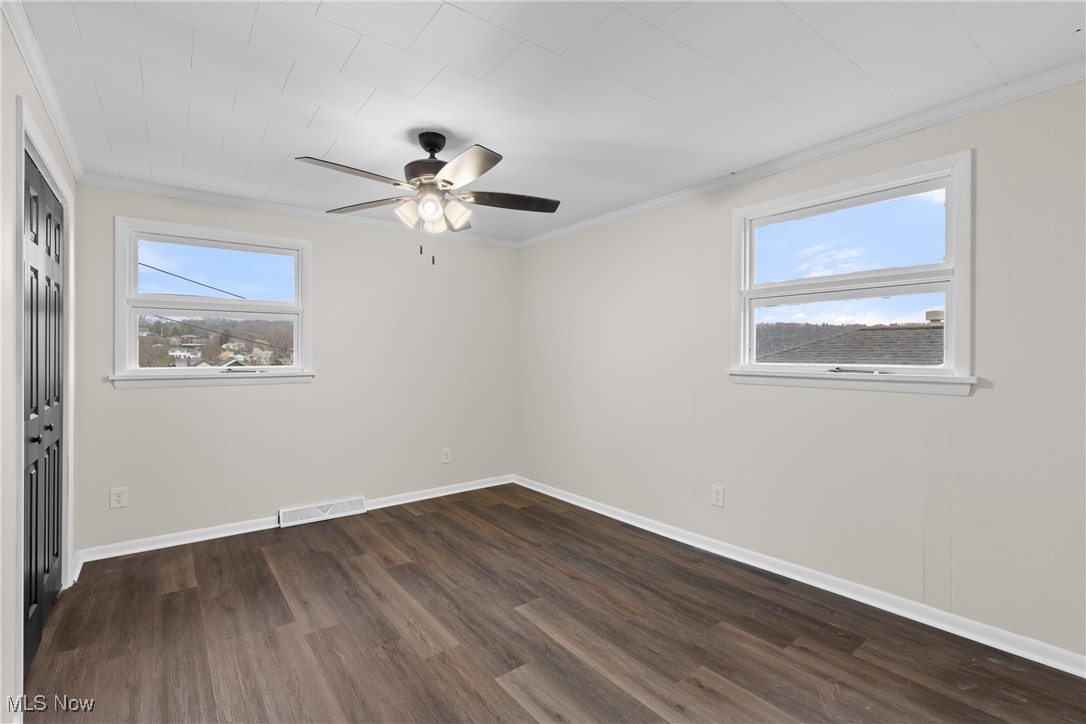 585 W 45th Street, Shadyside, Ohio image 19