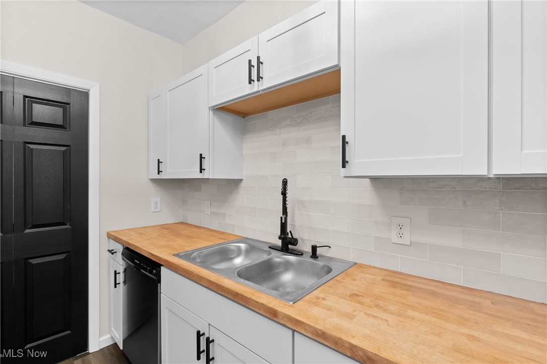 585 W 45th Street, Shadyside, Ohio image 14