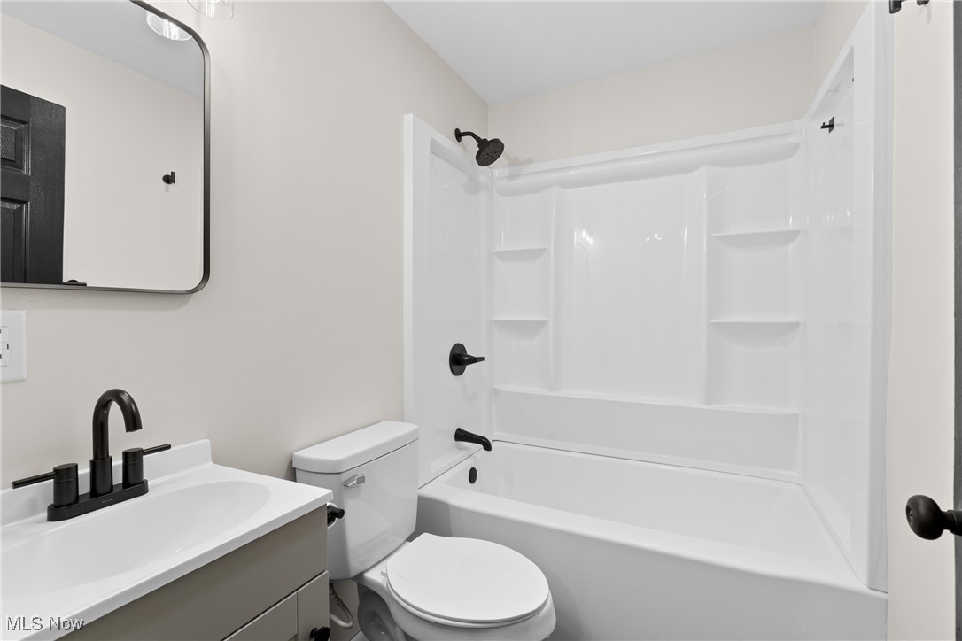 585 W 45th Street, Shadyside, Ohio image 18