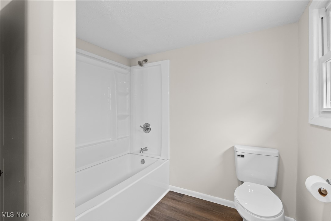 585 W 45th Street, Shadyside, Ohio image 25