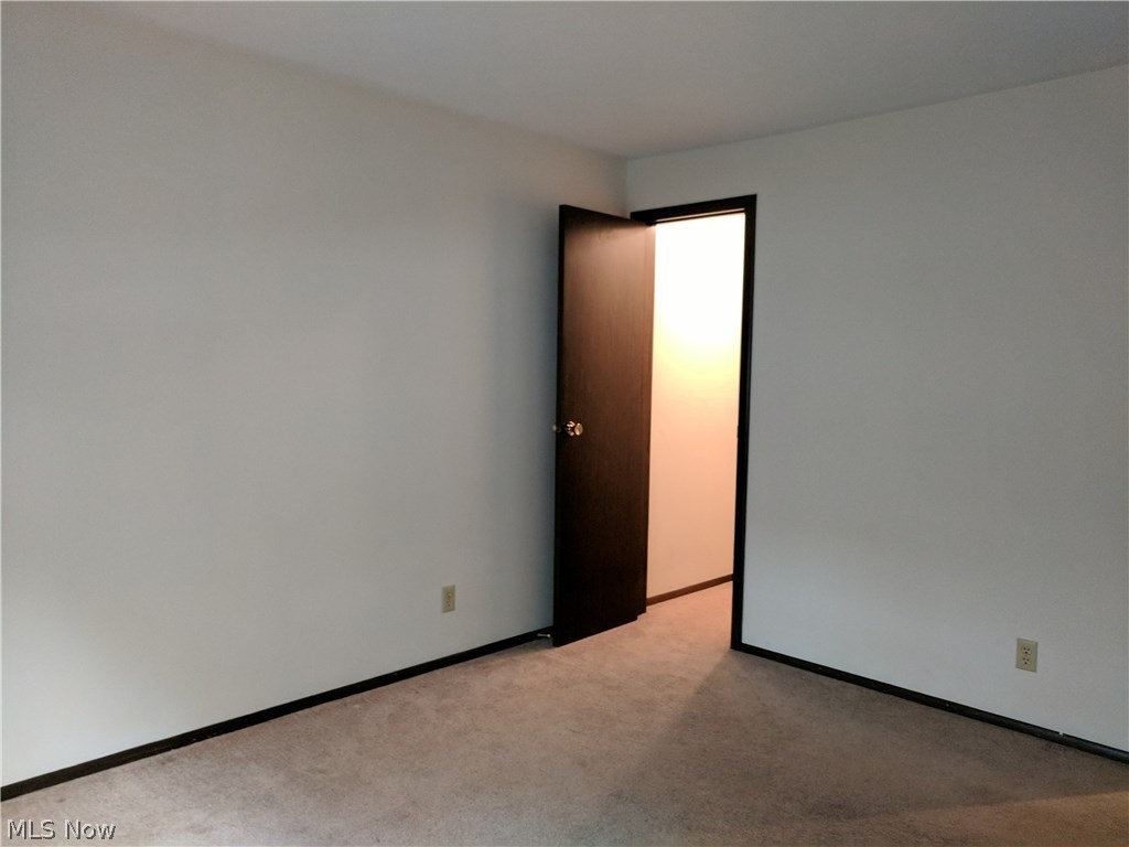 Royal Arms West - Residential Lease