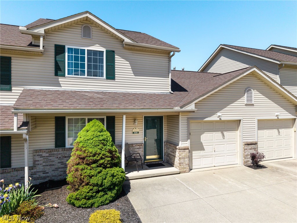 Maple Gardens Condo - Residential