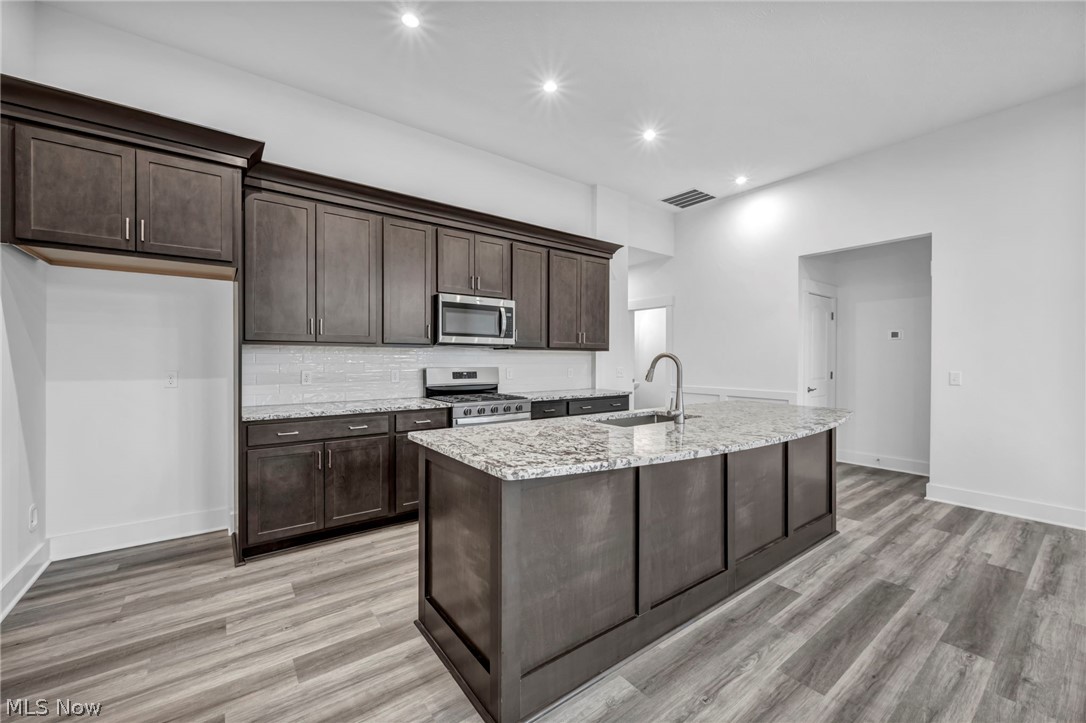 Spring Hill Villas - Residential