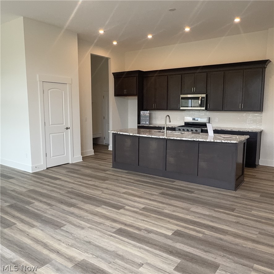 Spring Hill Villas - Residential
