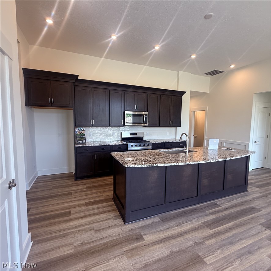 Spring Hill Villas - Residential